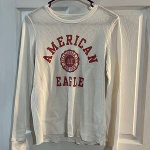 American Eagle Long Sleeve T